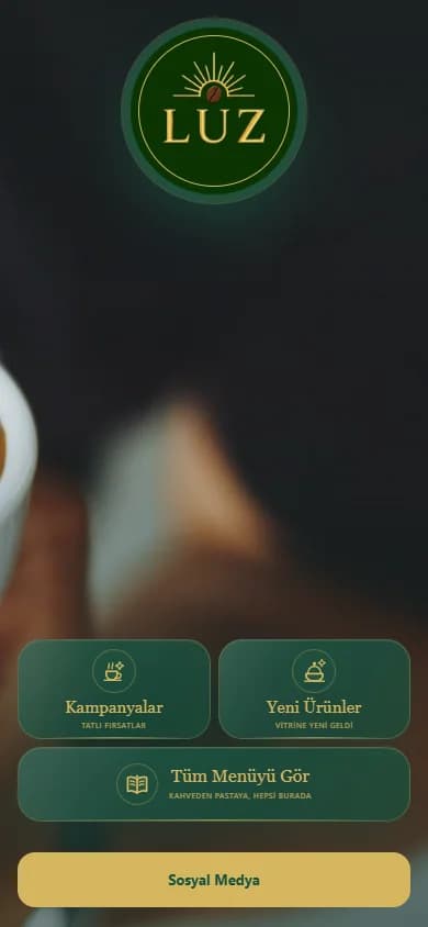 Luz Coffee için hazırlanan yeşil ve altın tonlarındaki QR menü